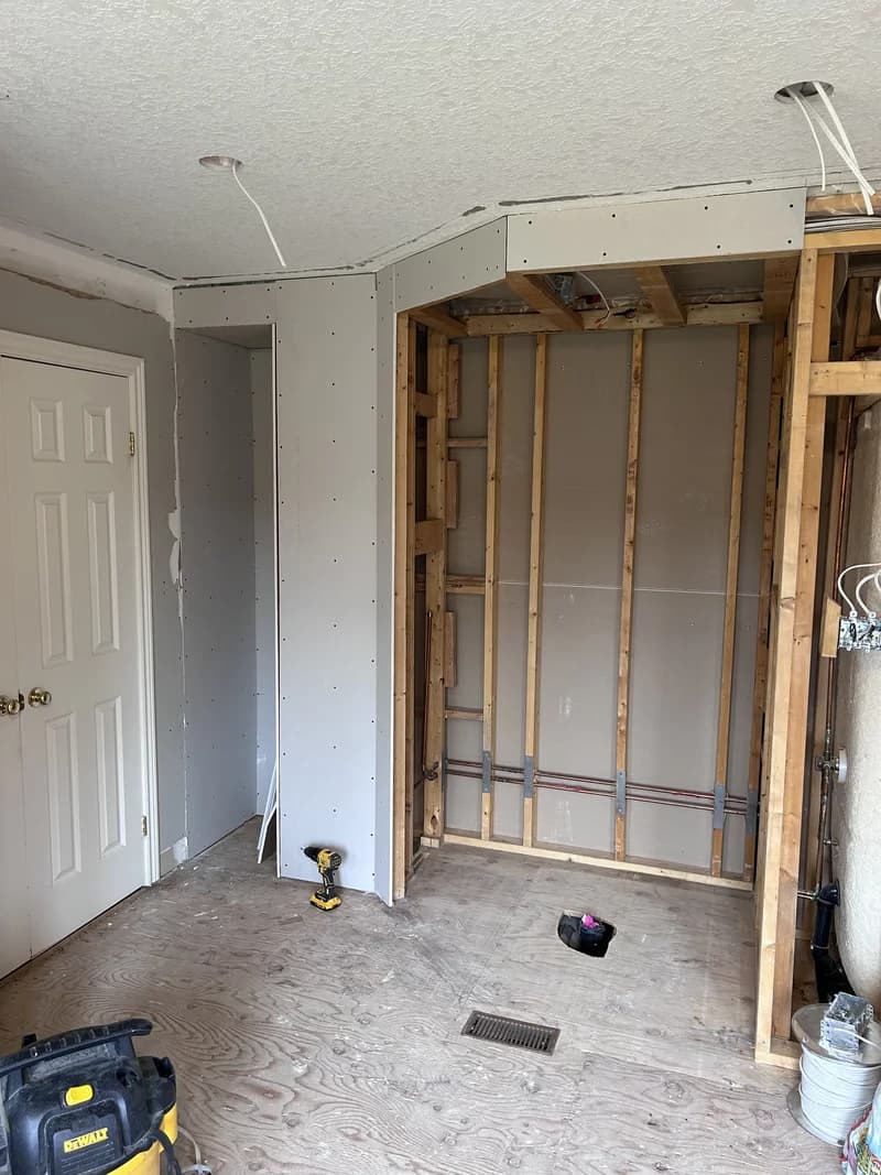 Master bathroom renovation London Ontario – demolition of old jacuzzi and shower